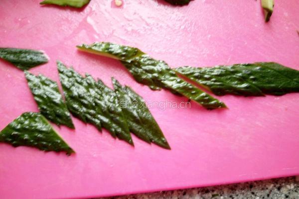 清蒸孔雀开屏黄花鱼的做法图解6