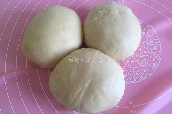 淡奶油方包的做法图解6