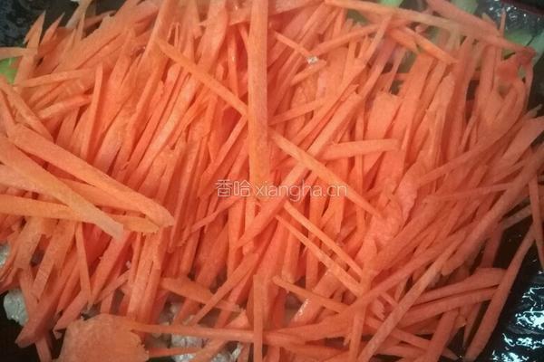 胡萝卜炒肉的做法图解4