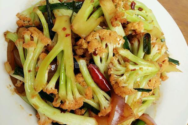 老干妈炒菜花的做法图解6