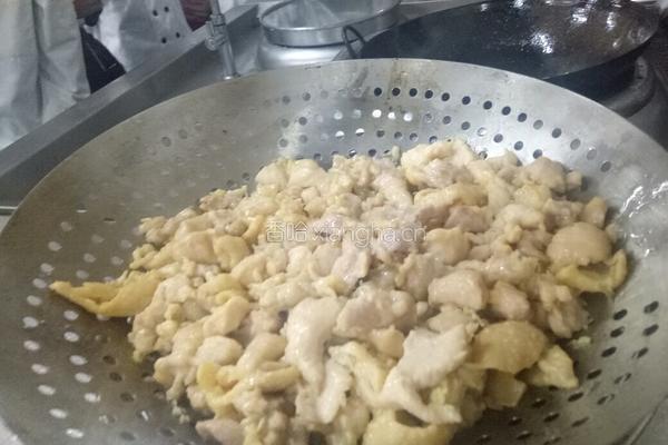 韭黄骨香鸡（粤菜)的做法图解7
