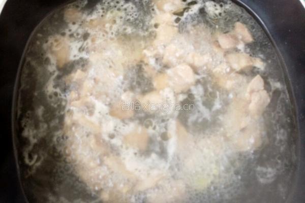 丝瓜肉片汤的做法图解5