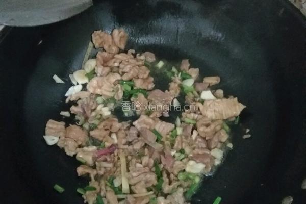 辣椒炒肉的做法图解3