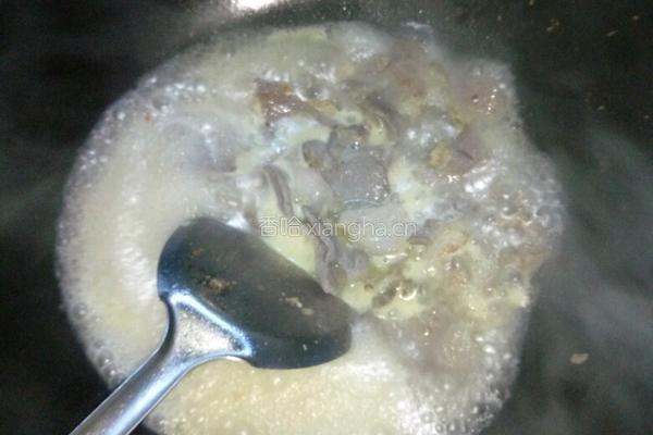 莴笋肉片汤的做法图解4