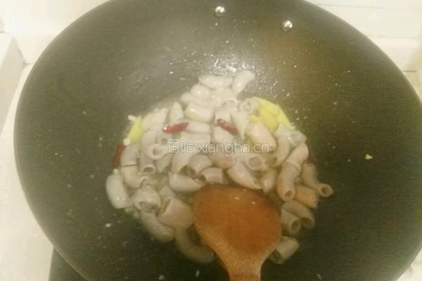 爆炒小肠的做法图解5