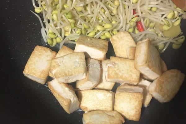 豆芽红烧豆腐的做法图解6