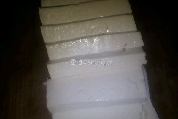 蒜香豆腐的做法图解2