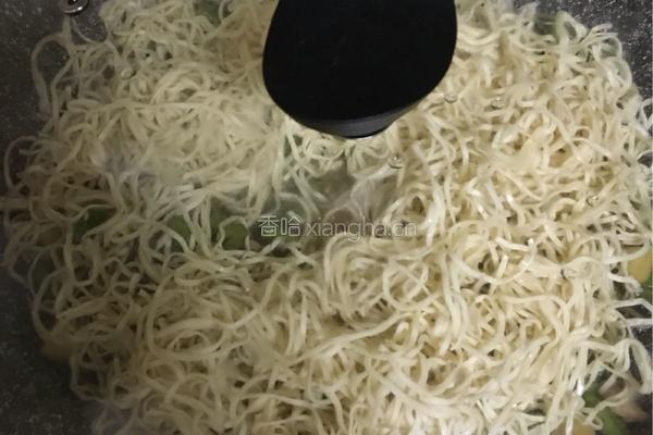 豆角肉焖面的做法图解15