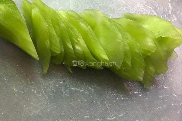 莴笋炒腊肉的做法图解10