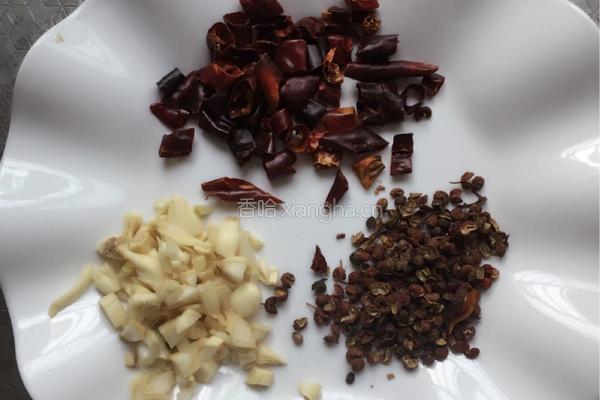 干煸芸豆的做法图解2