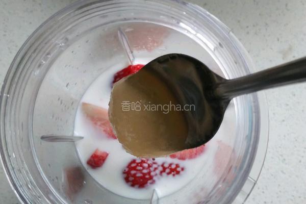 草莓奶昔的做法图解6
