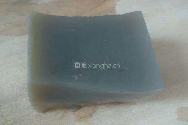 凉拌红薯凉粉的做法图解1