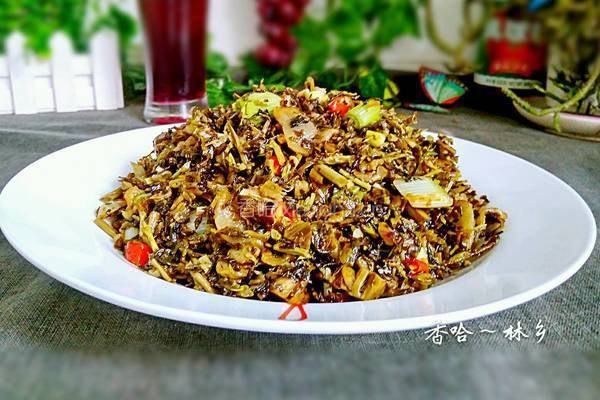 腊肉腌菜炒香椿的做法图解10