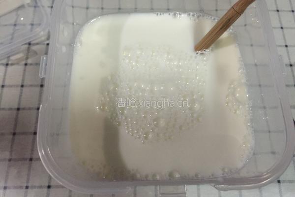 自制酸奶（面包机版）的做法图解4