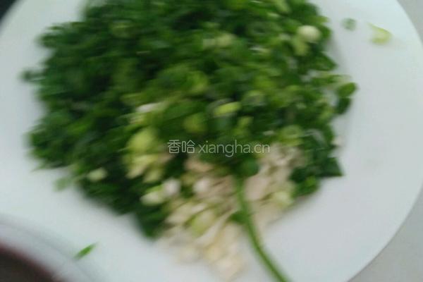 皮蛋拌豆腐的做法图解3