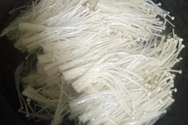 白灼金针菇的做法图解3