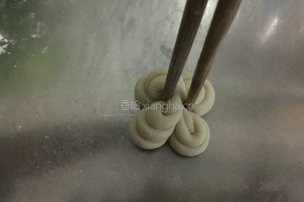 牛奶菊花馒头的做法图解13