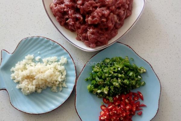 燕麦米牛肉粒的做法图解2
