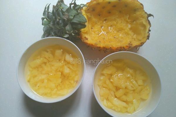 菠萝炒饭的做法图解1