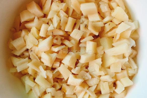 藕丁酱豆的做法图解2