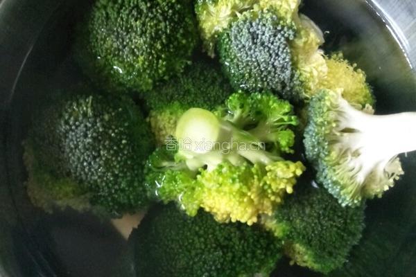 下雪天的圣诞树的做法图解5