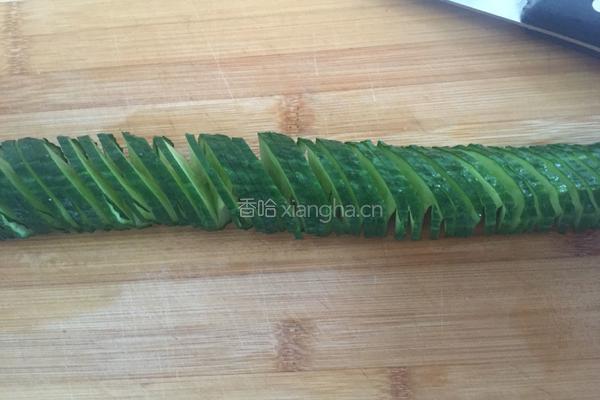 蓑衣黄瓜的做法图解6