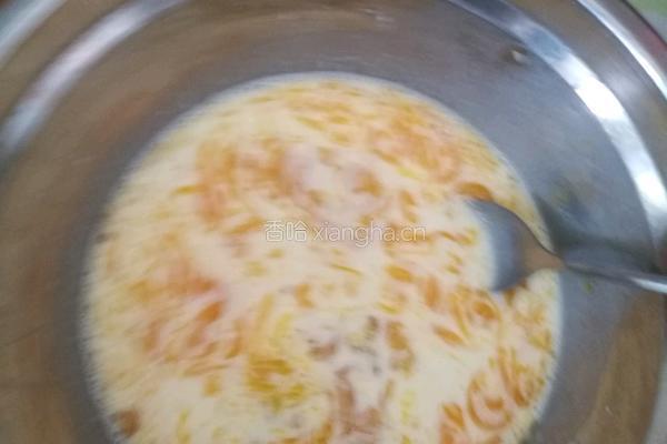 电饭煲蒸蛋糕的做法图解3