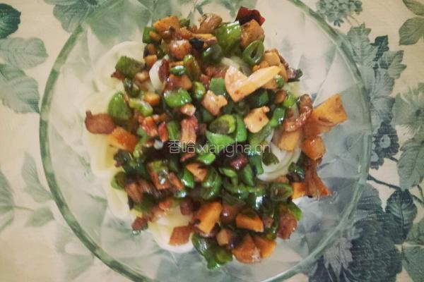 蘑菇豆角肉丁拌面的做法图解8