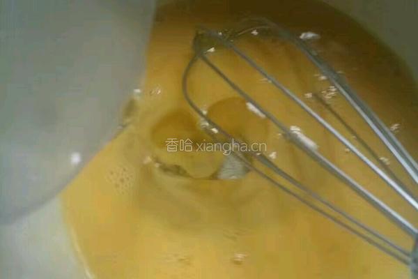 戚风蛋糕的做法图解3