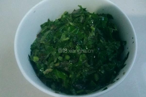 香椿鸡蛋饼的做法图解3