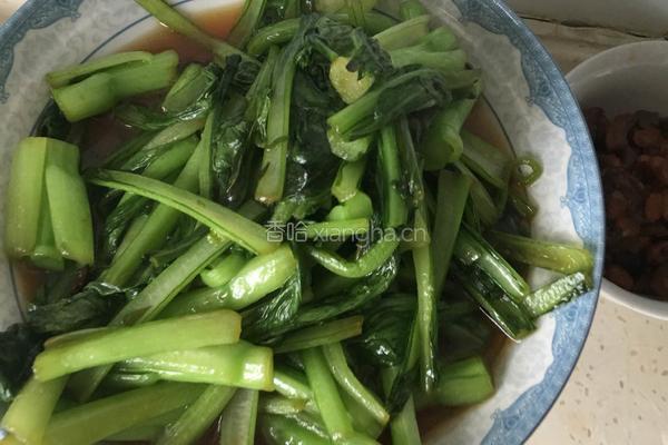 香煎巴沙鱼配什锦炒饭的做法图解2