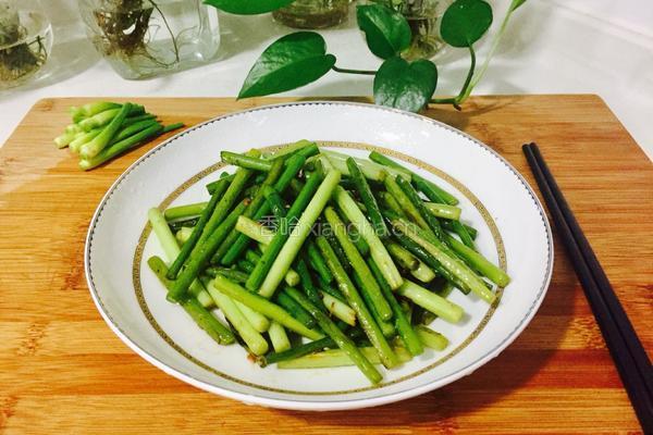 爆炒蒜苔的做法图解7