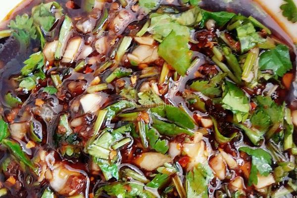 酸汤水饺的做法图解6