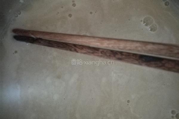 红薯发面饼的做法图解1