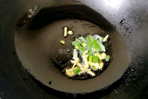 蒜苗鸡胗小炒的做法图解5