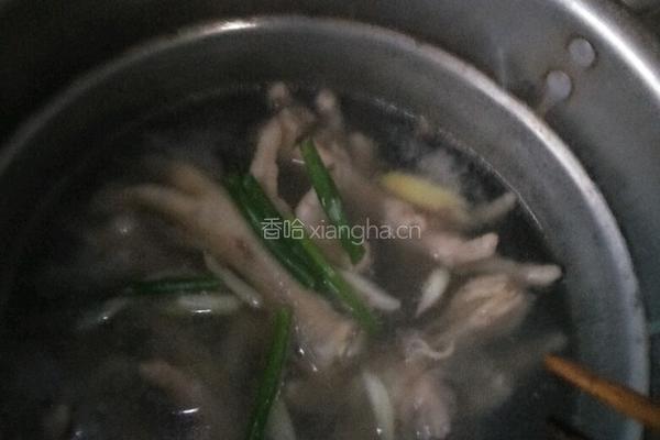泡椒鸡爪的做法图解5