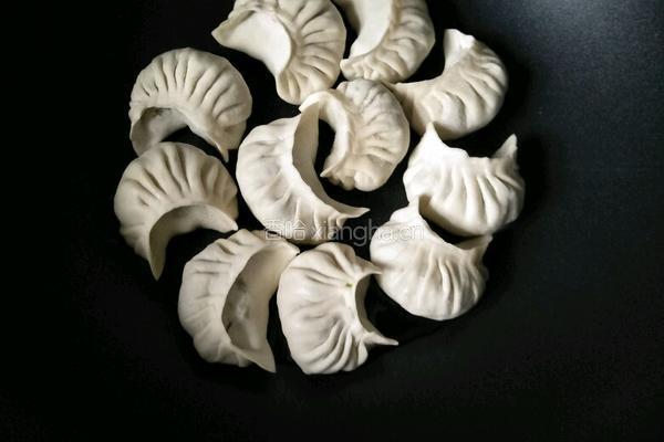 抱蛋煎饺的做法图解5