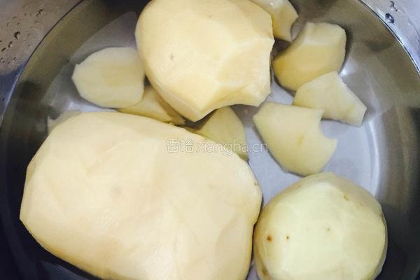 茄子炖土豆的做法图解2