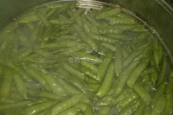 蒸豌豆荚的做法图解3