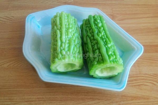 紫薯苦瓜的做法图解4