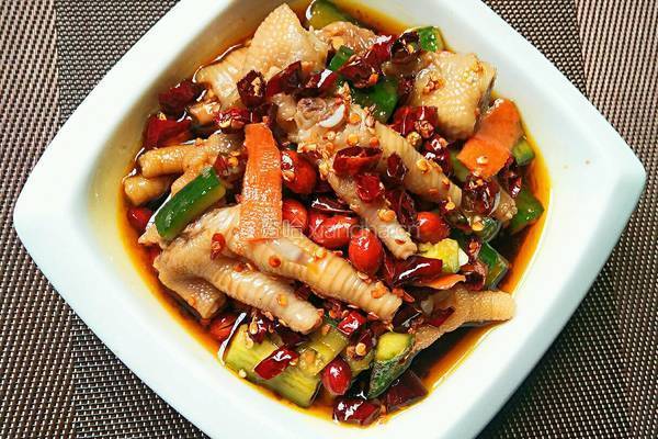 凉拌香辣鸡爪的做法图解11