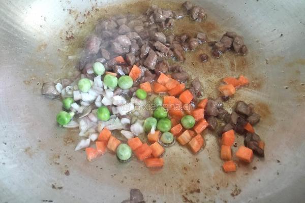 牛肉通心粉的做法图解4