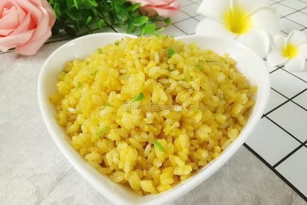 简易黄金蛋炒饭的做法图解7