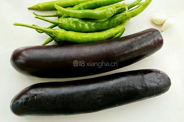 烧椒茄卷的做法图解1