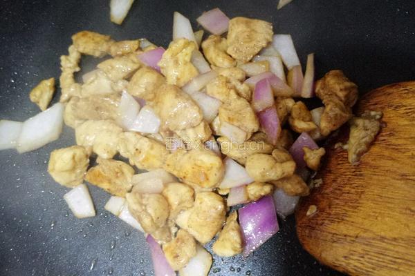 芝士流浆鸡肉饭团的做法图解3