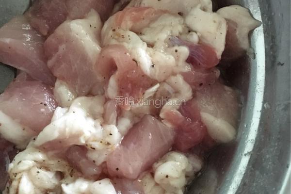 蒸萝卜肉丸子的做法图解1