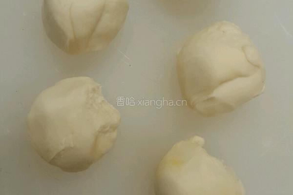 玫瑰花型和蝴蝶型花卷的做法图解11