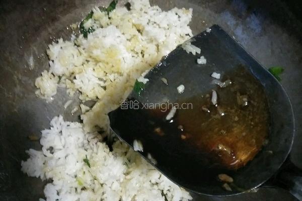 酱油炒饭的做法图解7