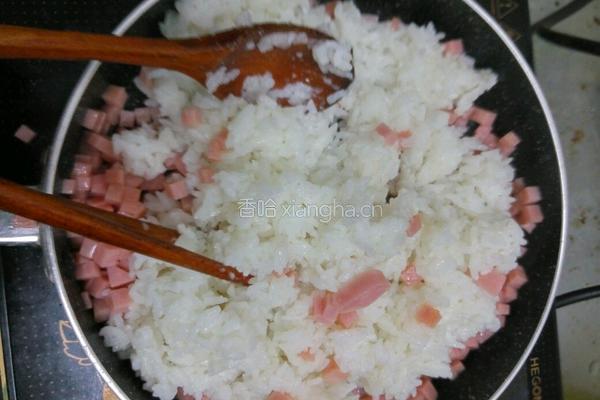 芝士培根饭卷的做法图解3