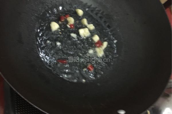 家常瘦肉炒丝瓜的做法图解3